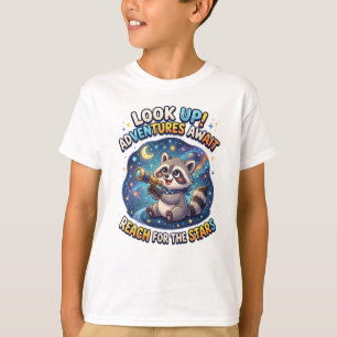 Funny Space Explorer Raccoon Illustration T-Shirt