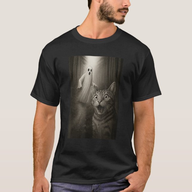 Funny Surprised Scared Cat Selfie with Retro Ghost T-Shirt (Front)