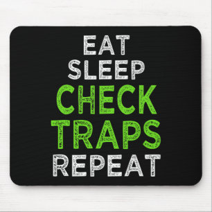 Funny Trapping Furbearer Hunting Mouse Pad