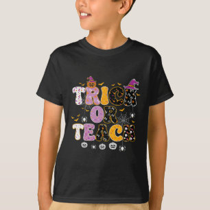 Funny Trick Or Teach Halloween Teacher T-Shirt