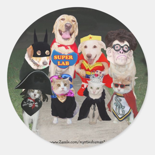 Funny Trick or Treaters Classic Round Sticker (Front)