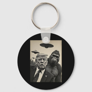 Funny Trump Bigfoot Selfie With Ufos Weird Alien  Keychain