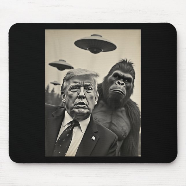 Funny Trump Bigfoot Selfie With Ufos Weird Alien  Mouse Pad (Front)