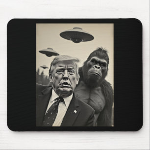 Funny Trump Bigfoot Selfie With Ufos Weird Alien  Mouse Pad