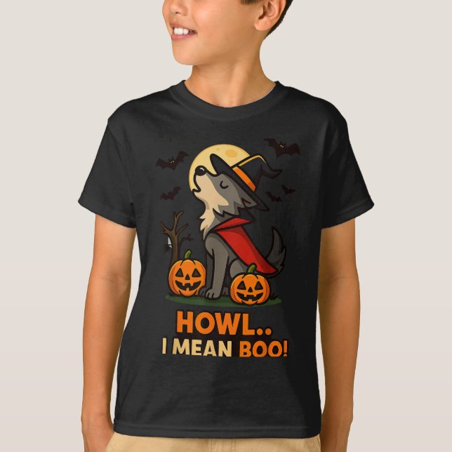 Funny Wolf Halloween Costume – Howl I Mean Boo Quo T-Shirt (Front)