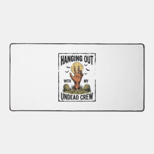 Funny Zombie Shirt for Horror Fans Vintage Undead  Desk Mat