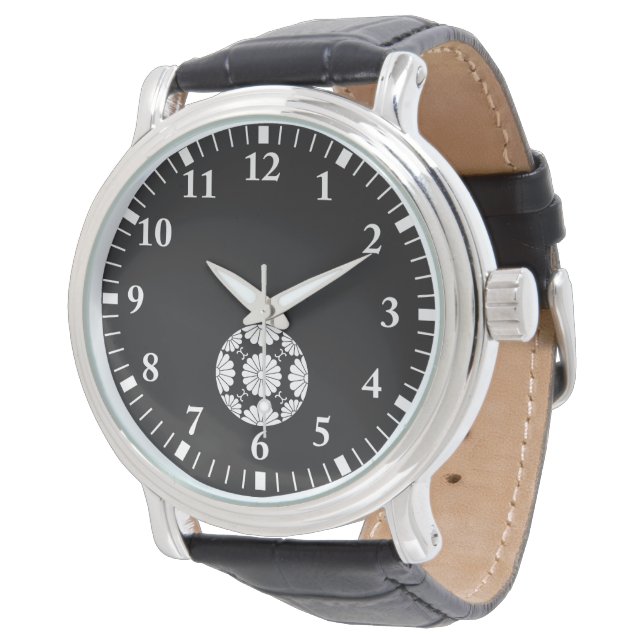 Fusen-style chrysanthemum blossom watch (Angled)