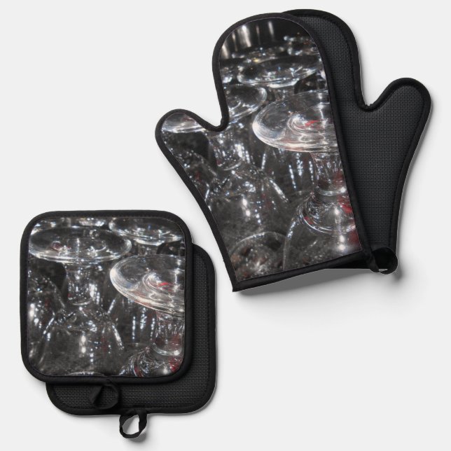 Futuristic Directions Oven Mitt & Pot Holder Set (Front/Back)