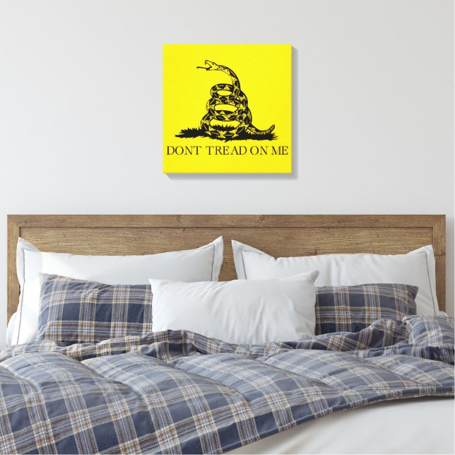 Gadsden Rattlesnake Flag: Revolutionary War 1776 Canvas Print (Insitu(Bedroom))