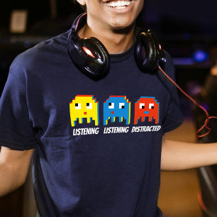 Gamers listening listening distracted mens t-shirt