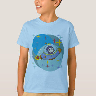 Garçon en T-shirts et cadeaux de vaisseau spatial