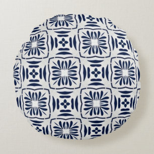 Garden Echo  Round Pillow
