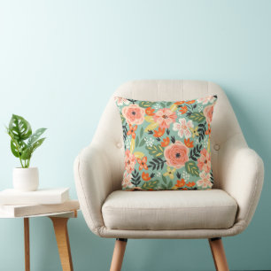 Garden Floral Pattern Throw Pillow