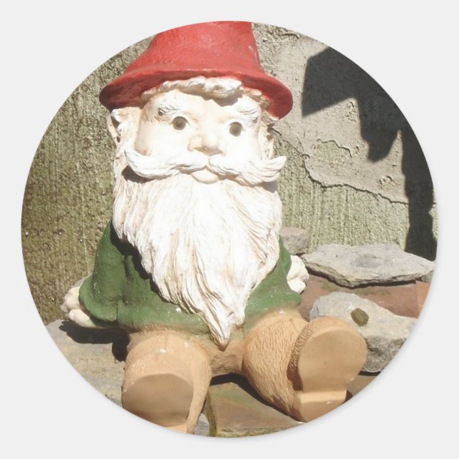 Garden Gnome Classic Round Sticker (Front)