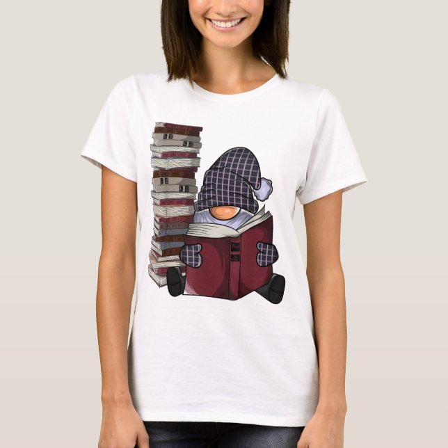Garden gnome reading books gnomes book lover T-Shirt (Front)