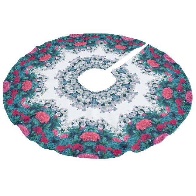 Garden Water Fountain Red Flowers Mandala Design Faux Linen Tree Skirt (Angled)