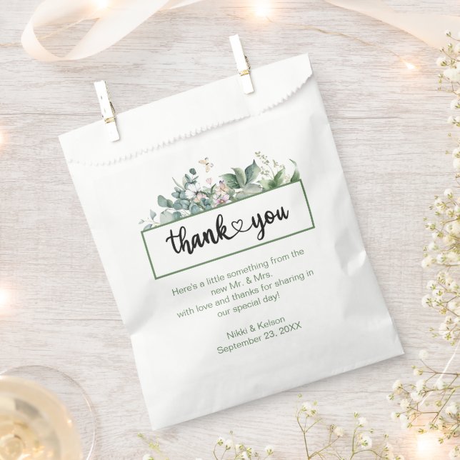 Garden Wedding Personalized White Favour Bags (Clipped)