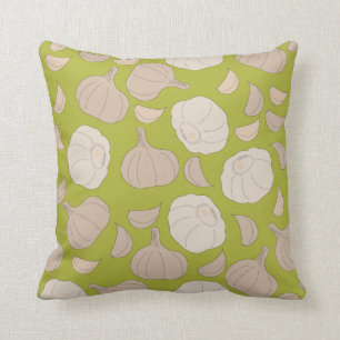 Garlic Pattern - Garlic Cloves & Bulb Throw Pillow