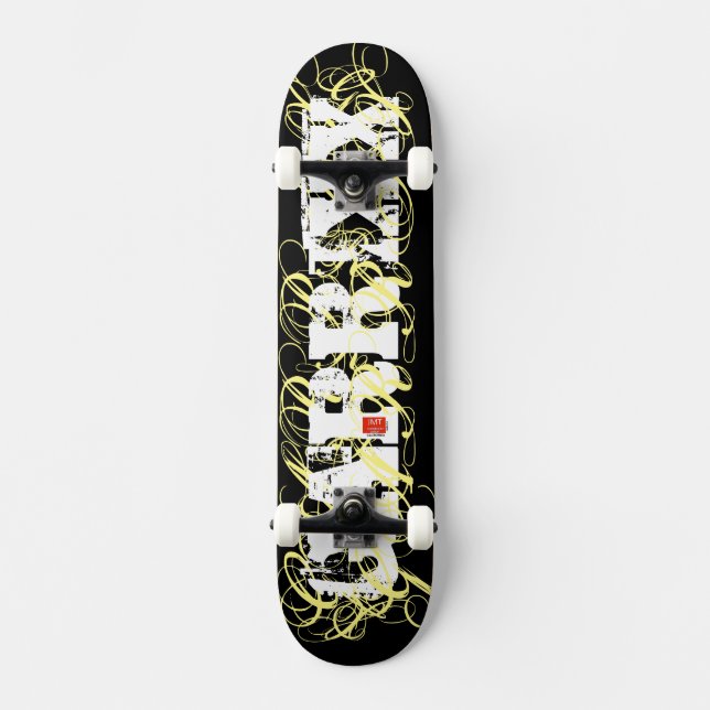 GARRIXX Skateboard (Front)