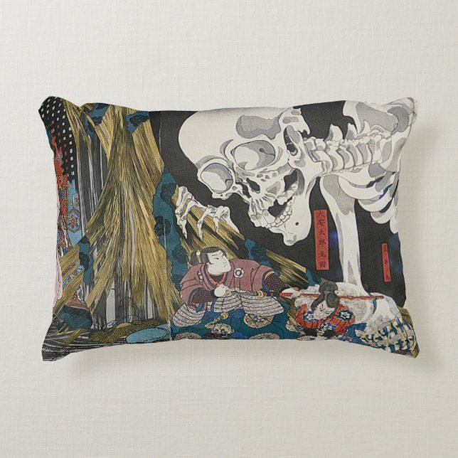 Gashadokuro  accent pillow (Front)