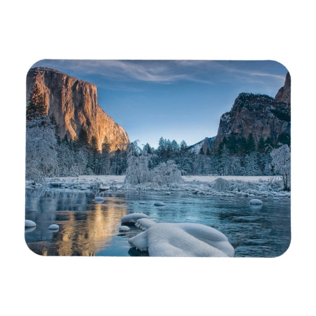 Gates in Yosemite Magnet (Horizontal)