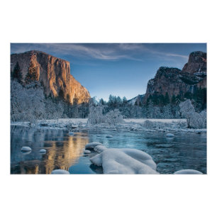 Gates in Yosemite Poster