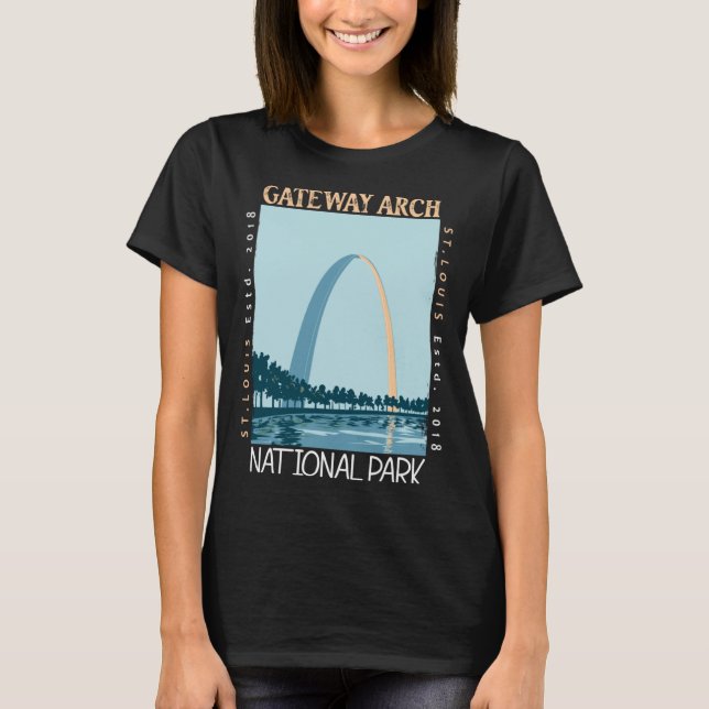 Gateway Arch National Park Distressed Vintage T-Shirt (Front)