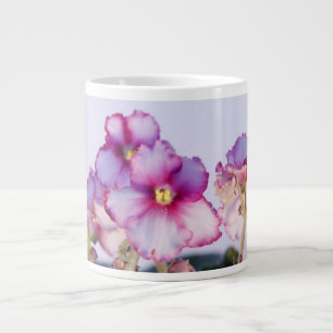 Géante La violette fleurit la tasse enorme de 20 onces -