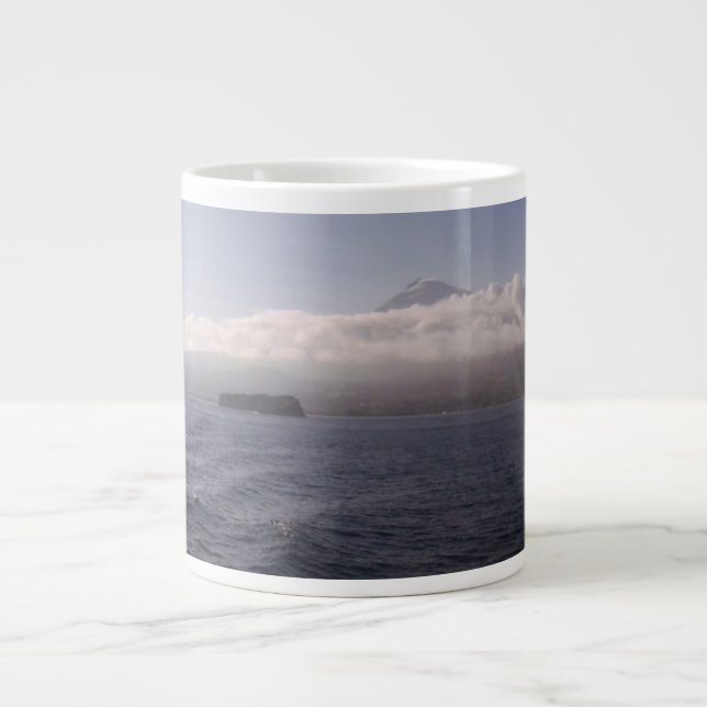 Géante Tasse enorme de volcan de mer (Devant)