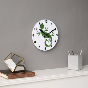 Gecko Lizard Round Clock