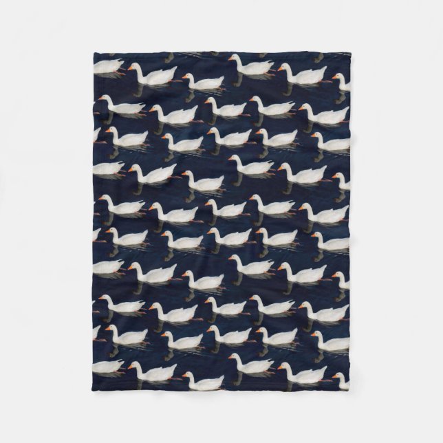 Geese Pattern Fleece Blanket (Front)