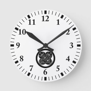Geishu hawk feathers round clock