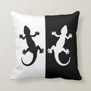 gekko throw pillow