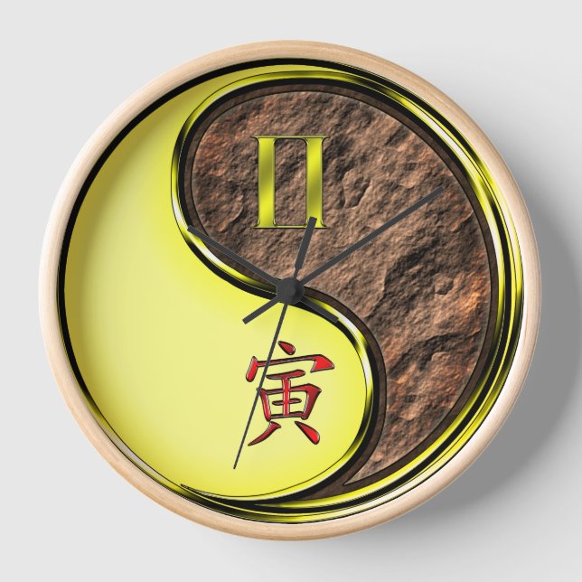 Gemini & Earth Tiger Clock (Front)