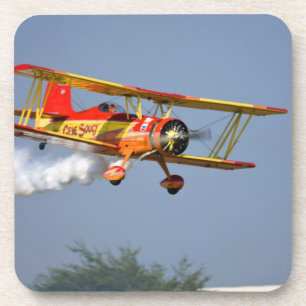 Gene Soucy performing aerobatics in Grumman Coaster