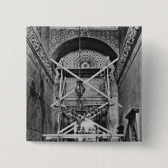 General view of the vestibule 2 inch square button (Front)