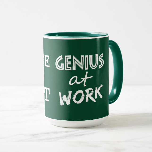 Génie au travail tasses de couleurs personnalisées (Devant droit)