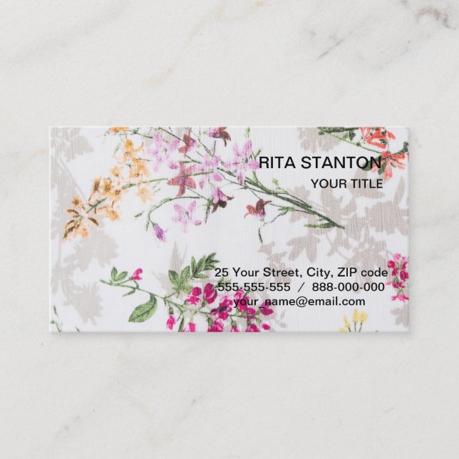 Gentle floral pattern business card (Front)