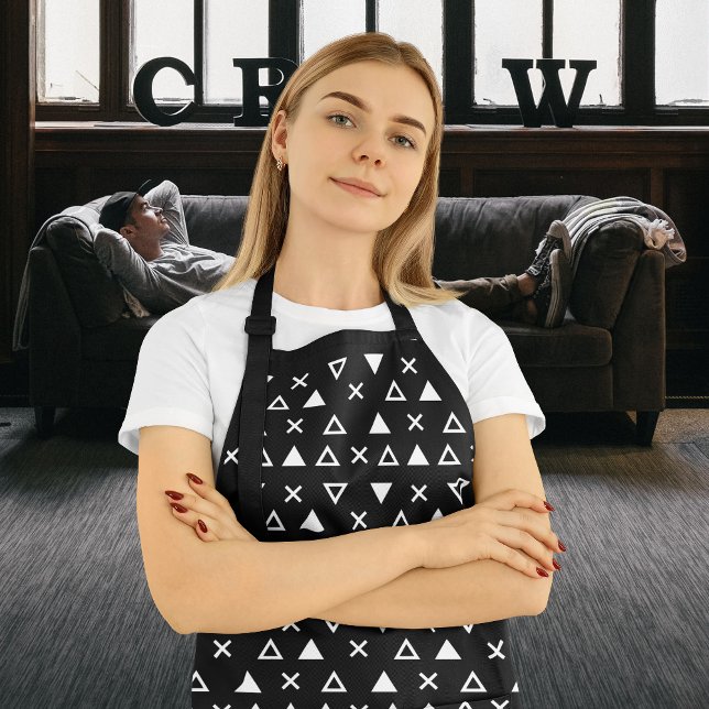 Geo Line Triangle Apron (Creator Uploaded)