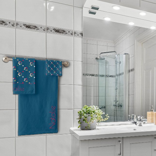 Geometric coloured pattern ocean blue bath towel set (Creator Uploaded)