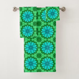 Geometric Daisy Pattern in Turquoise and Green Bath Towel Set