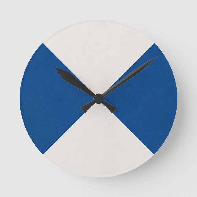 Geometric Decorative Round Clock (Front)