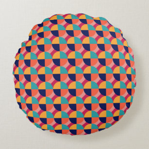 GEOMETRIC DESIGN. ROUND PILLOW