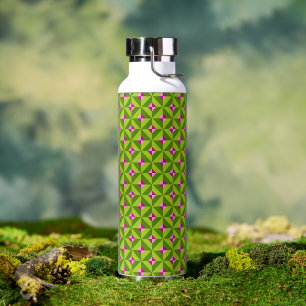 GEOMETRIC DESIGN. WATER BOTTLE