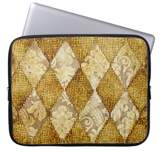 Geometric Gold: Retro Pattern Sophistication. Laptop Sleeve