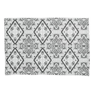  Geometric ,pattern , black and white   Pillowcase