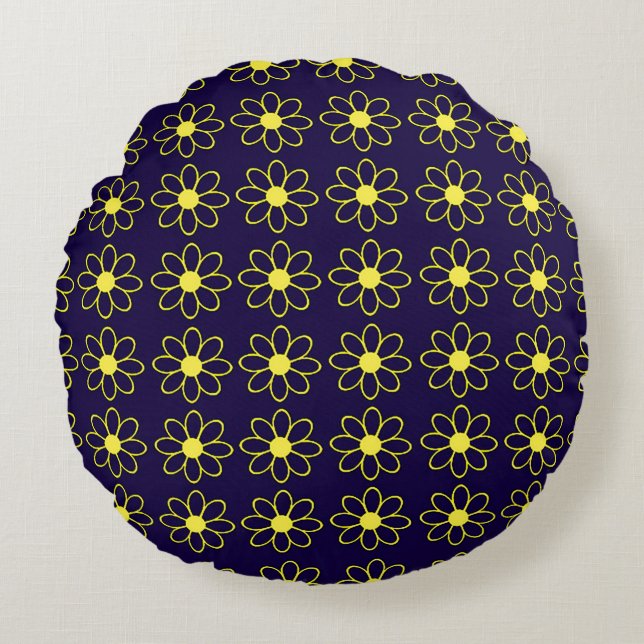 Geometric Pattern of Yellow Daisy Flowers Round Pillow (Front)