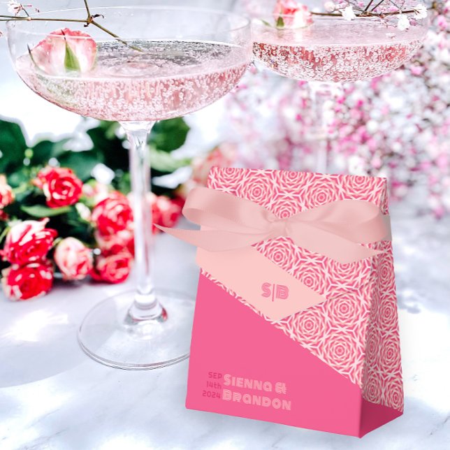 Geometric Roses Red Wedding Favour Box (Creator Uploaded)