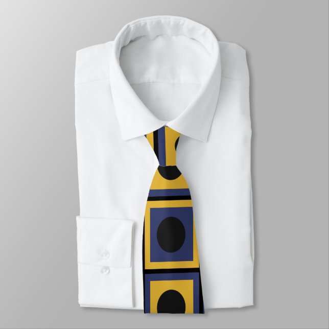 Geometric Square Circle Pattern Tie (Tied)
