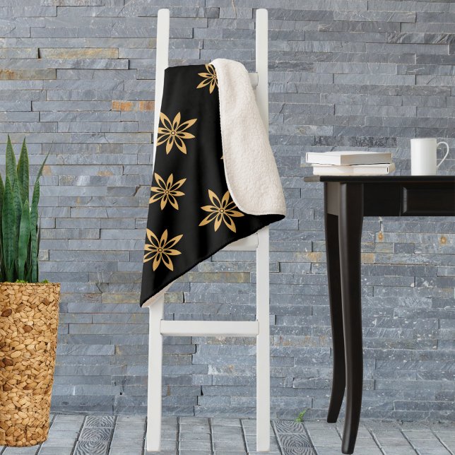 Geometric Star-like Petal Flower Repeating Pattern Sherpa Blanket (Creator Uploaded)